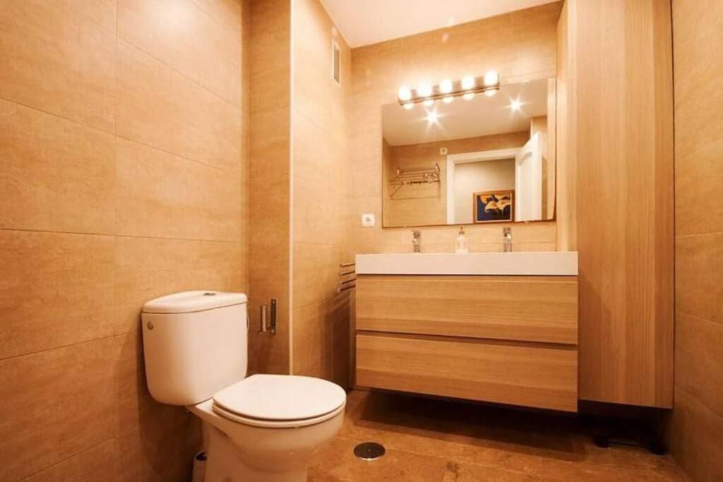 Apartamento + Parking En El Centro De 卡塔赫纳 外观 照片