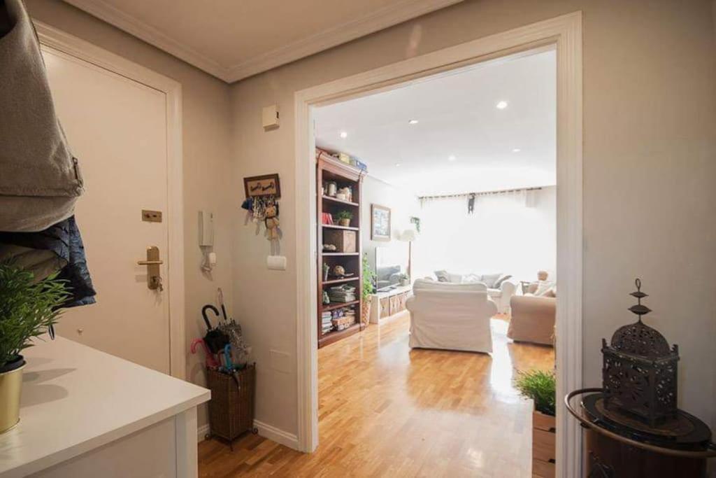 Apartamento + Parking En El Centro De 卡塔赫纳 外观 照片